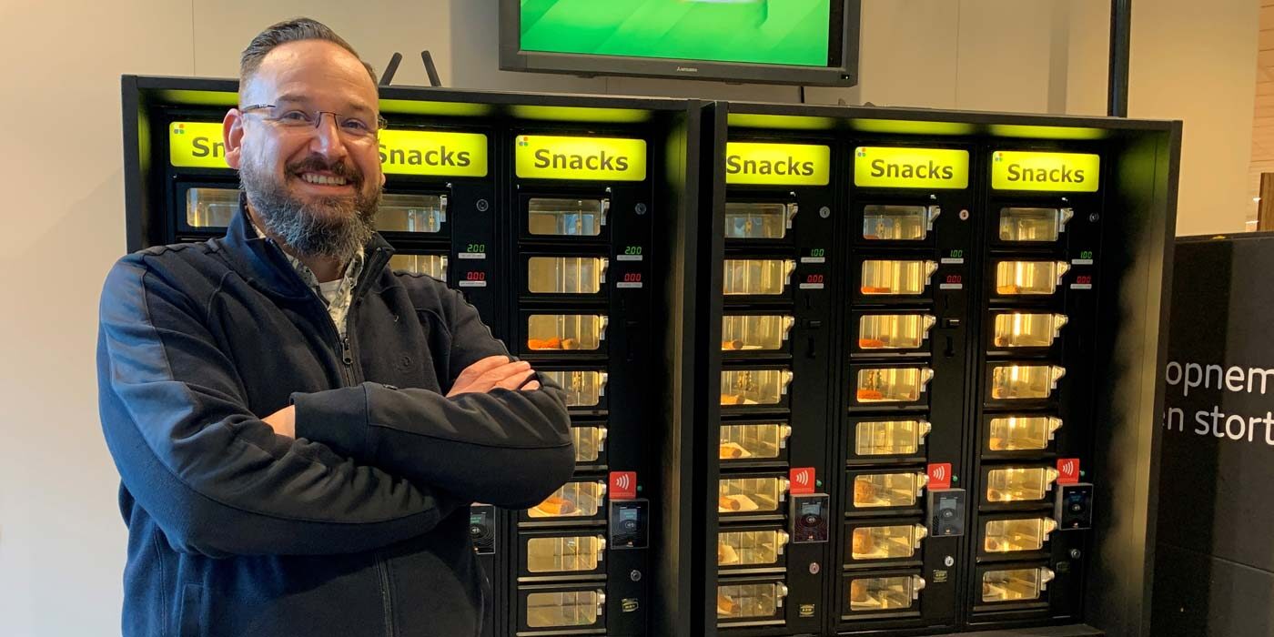 PLUS supermarkt owner, Mathieu Linssen, could not be happier with their hot food vending machine business model.